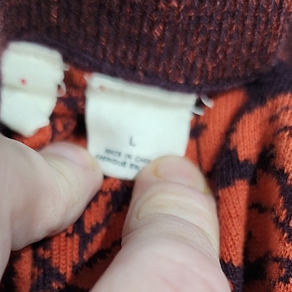 Moth Black and Orange Damask Pencil Skirt - Picture 3 of 3